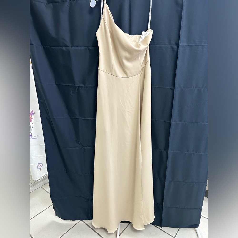 NWT DB Studio One Shoulder Cream Dress